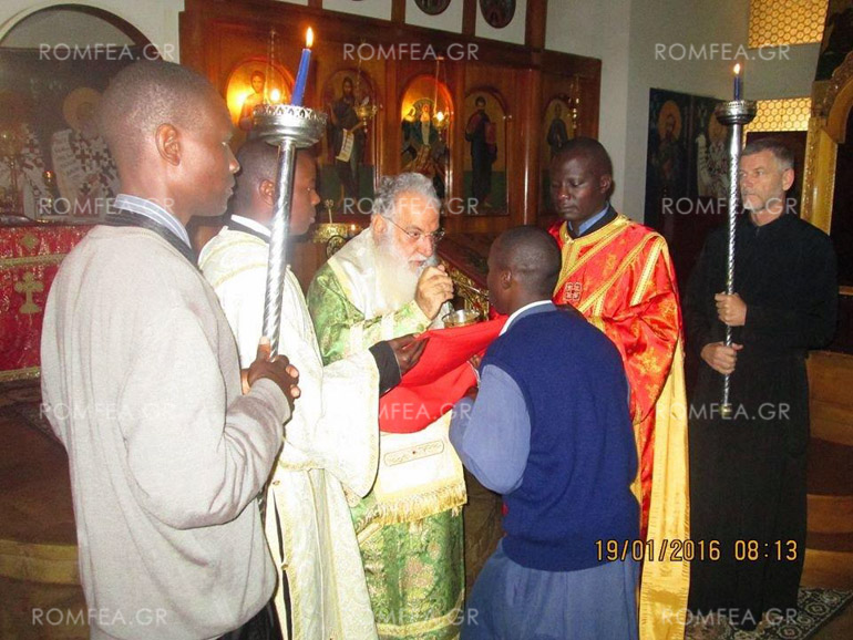 makarios-4