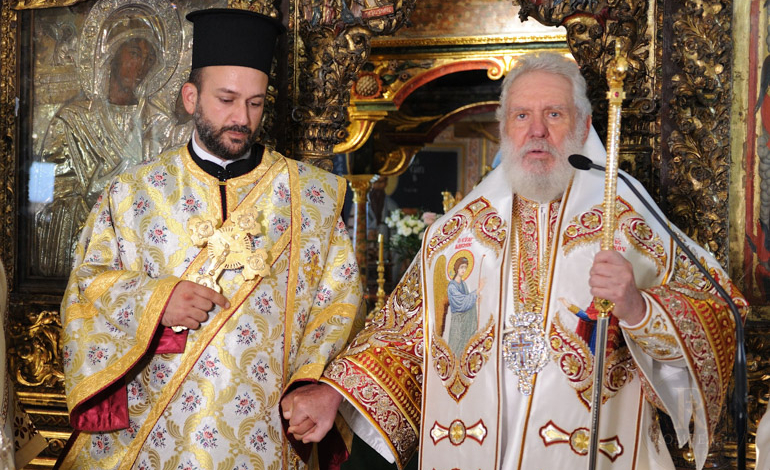 Κουρά Μοναχού και Χειροτονία Διακόνου στην Ι.Μ. Τουρλιανής 