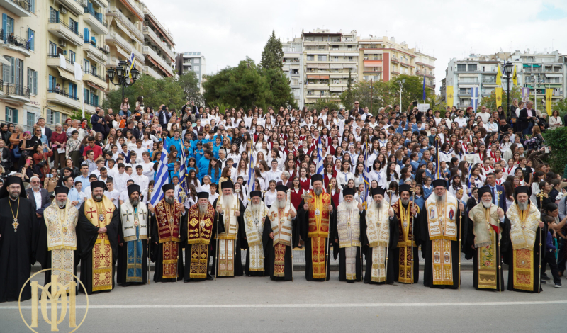 Λαμπρό Συλλείτουργο και Λιτανεία Πολιούχου Θεσσαλονίκης (ΦΩΤΟ)