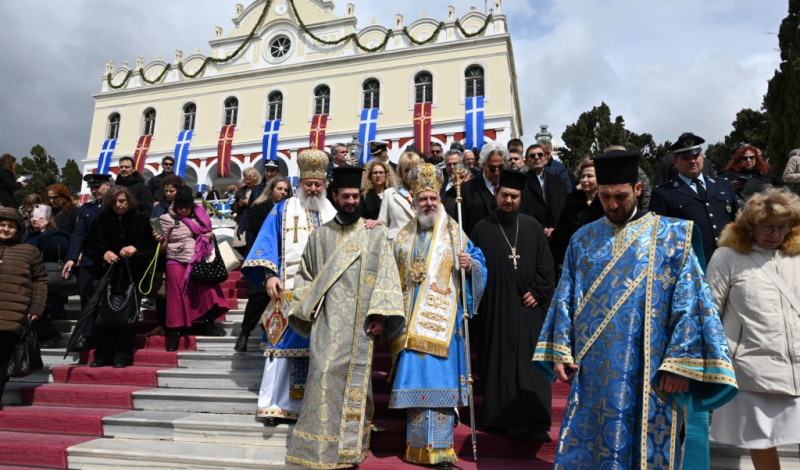 Νεφόεσσα η Τήνος εόρτασε τον Ευαγγελισμό της Θεοτόκου