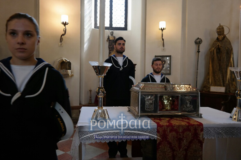 fanariou.benetia-12