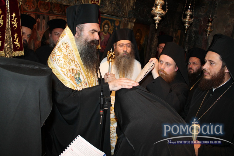 enthronisi.goumenis-12