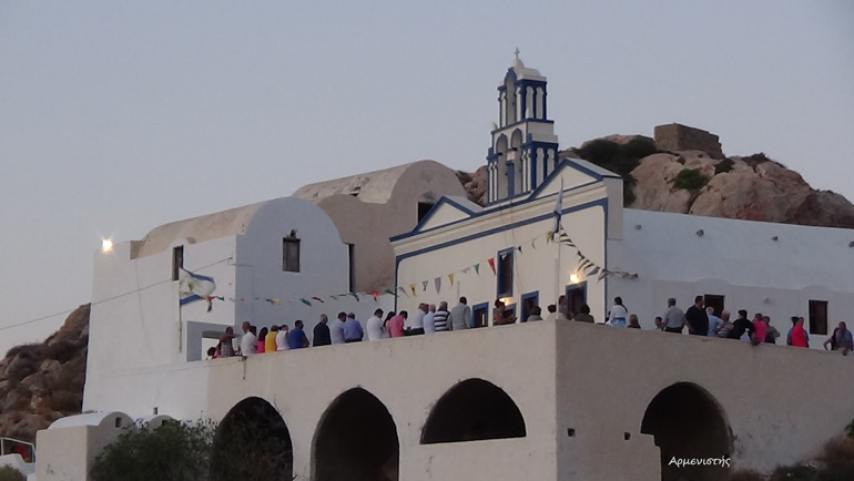 santorini-1