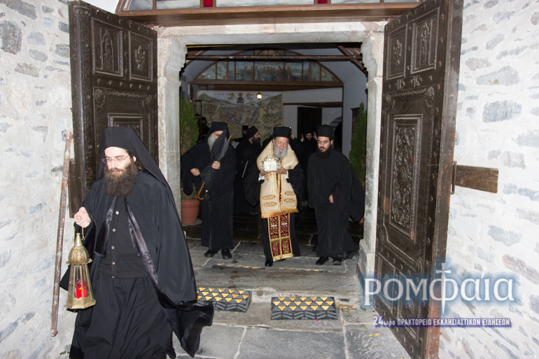 chrisostomos-71