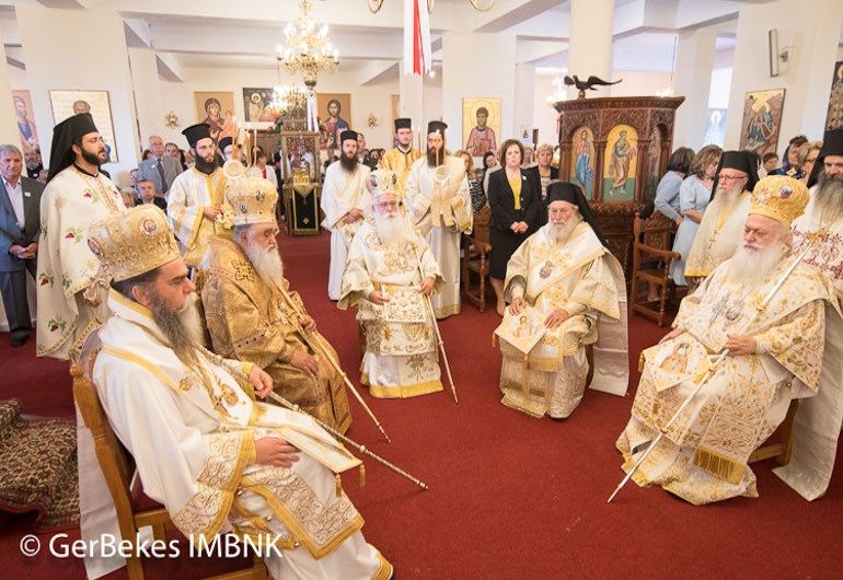 LeitourgiaAgLoukaMaios2016-116