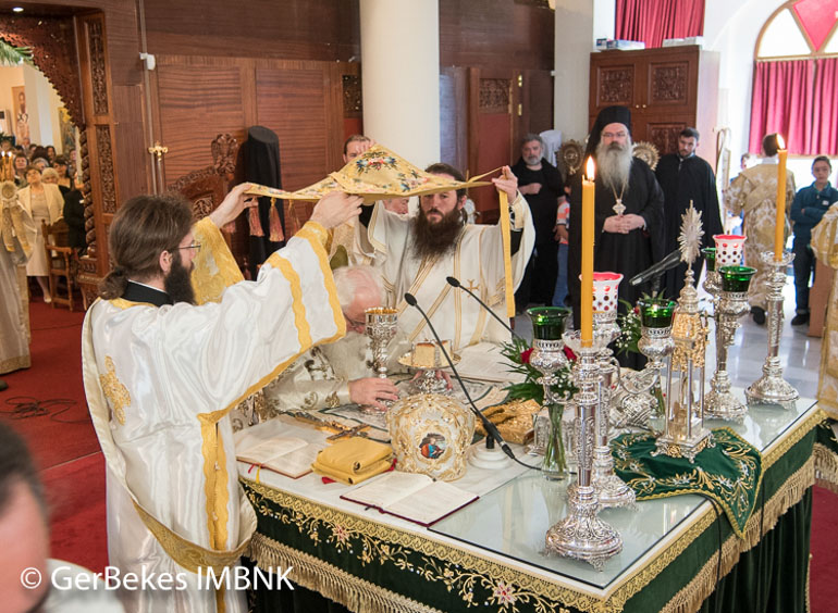 LeitourgiaAgLoukaMaios2016-161