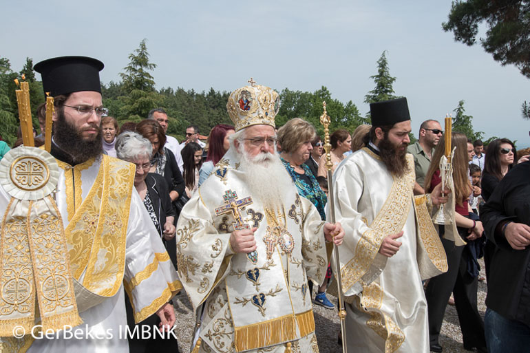 LeitourgiaAgLoukaMaios2016-187