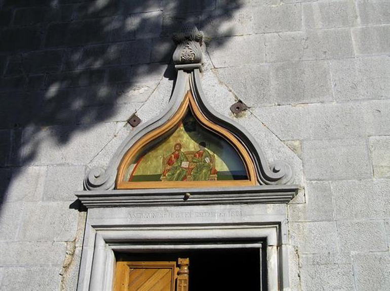 moni-aretiou-12