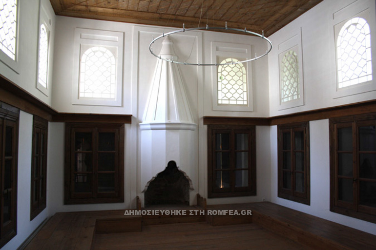 spiti agias filotheis 1