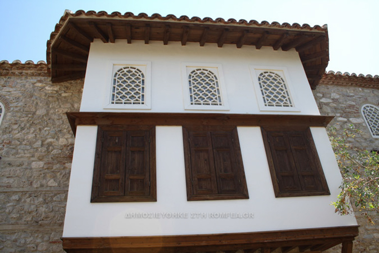 spiti agias filotheis 1