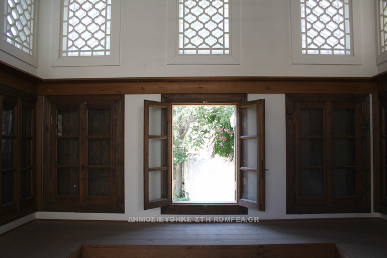 spiti agias filotheis 1