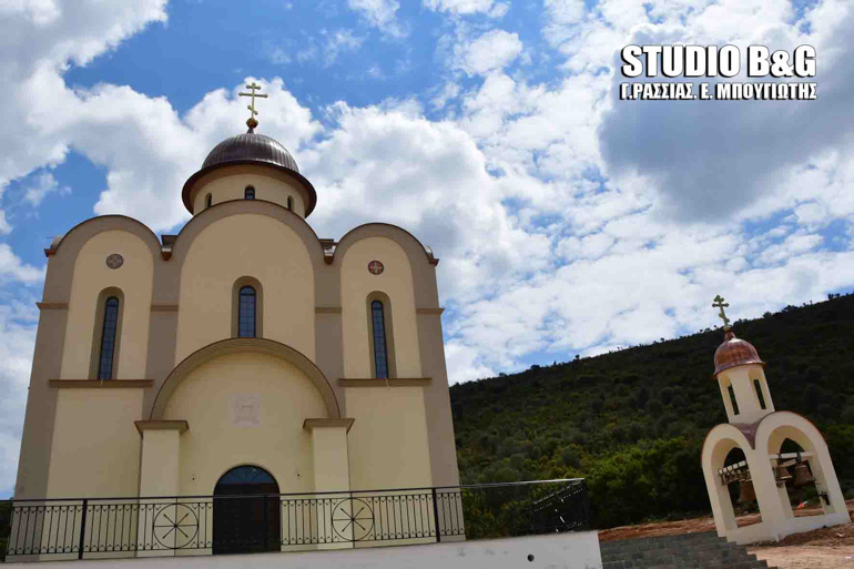 agios loukas 13