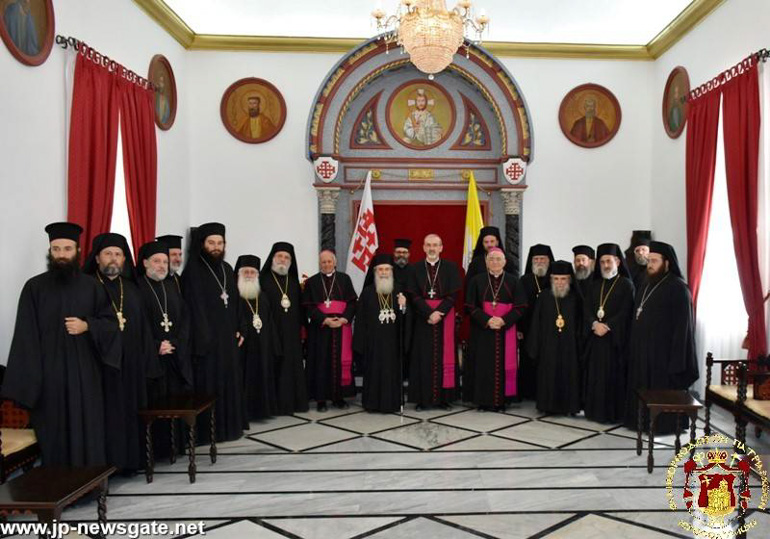 ierosol episkepseis 17