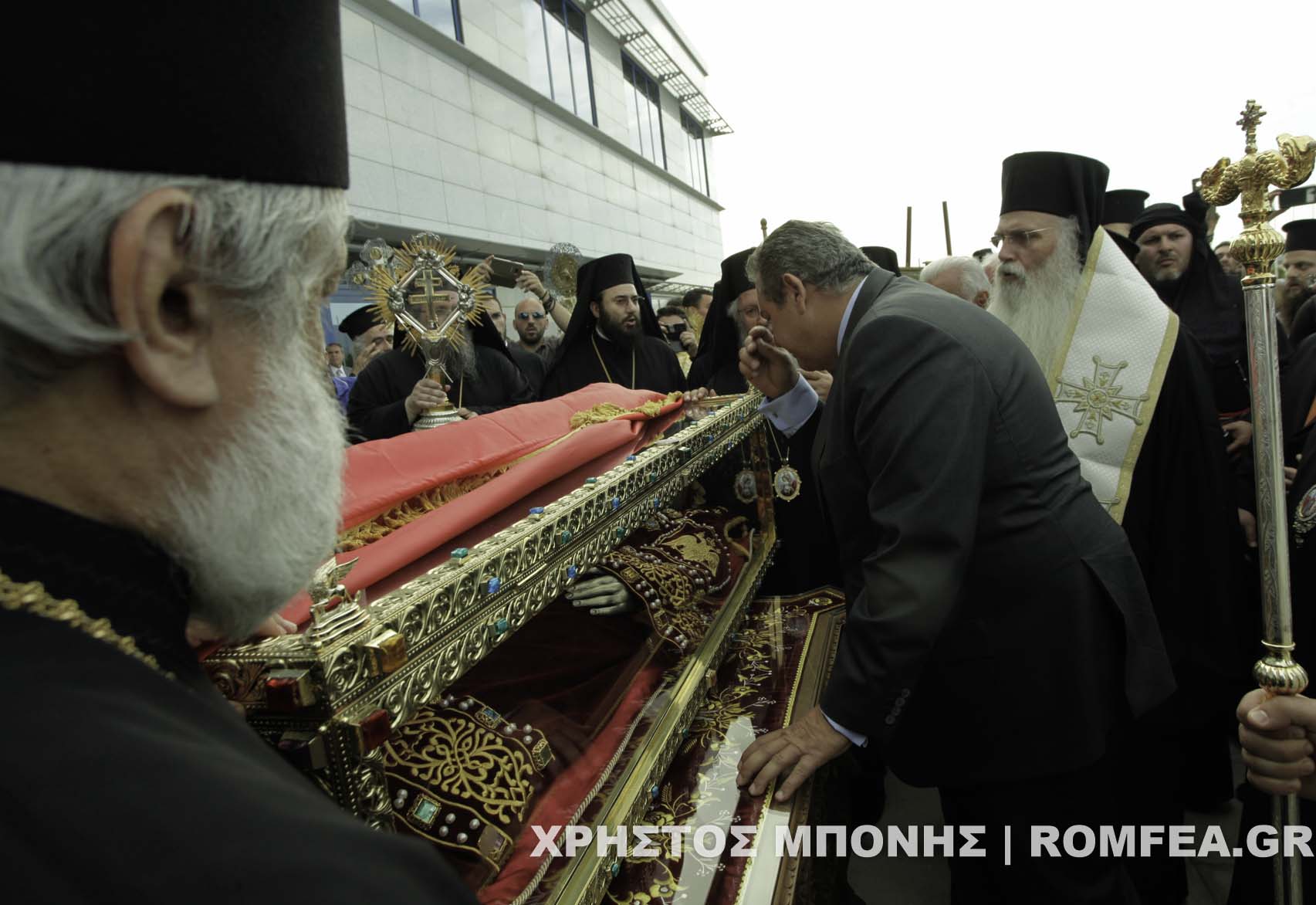 afixi agia eleni 1