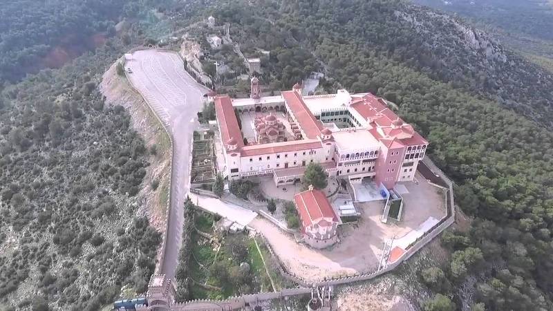 mandra attikis