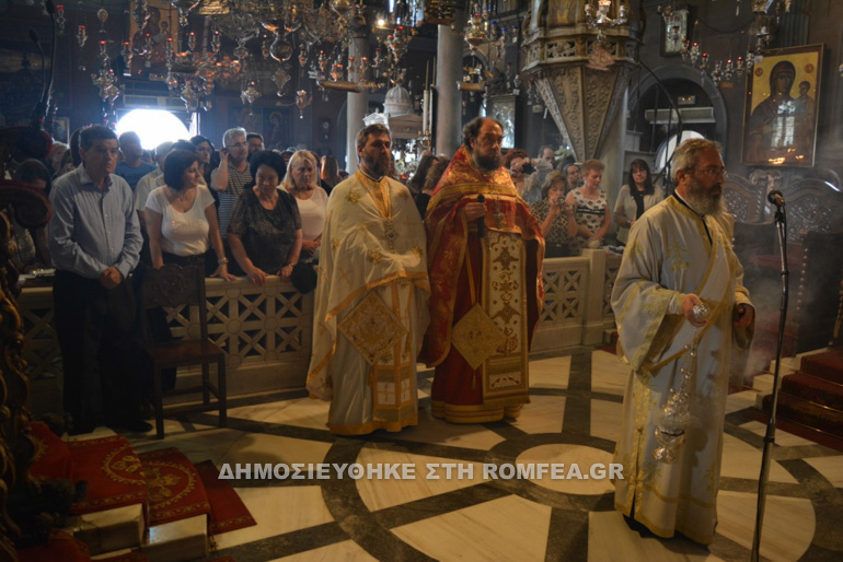 tinos pentikosti 11