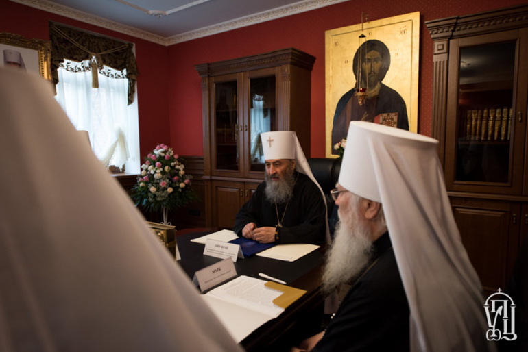 ukrania synodos 2