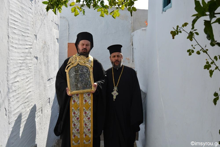 tinos 1
