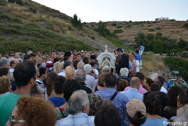 tinos 1