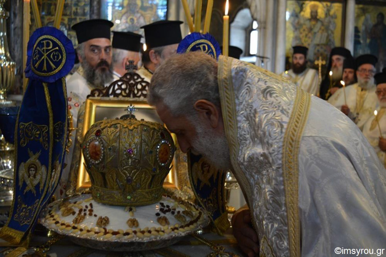mnimosino tinos 17