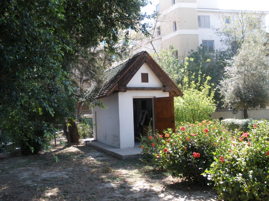 agios trifil leukosia