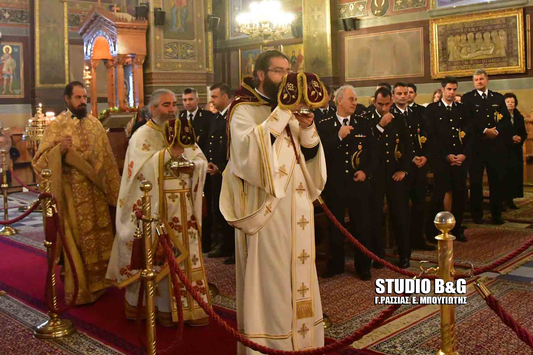 DSC 2419NAUPLIO PUROSBESTIKH