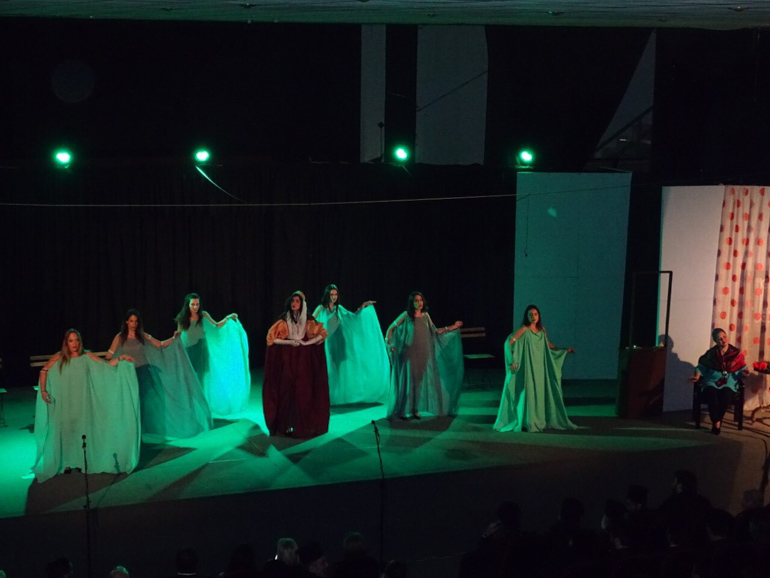 theatriko 1