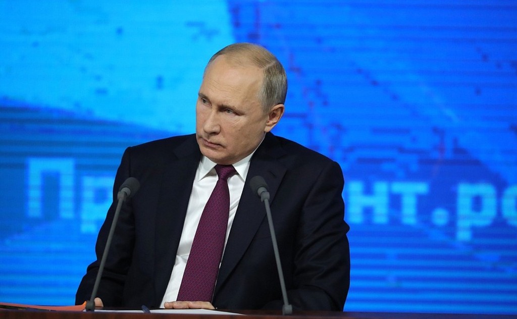 putin sinenteyxi tipou
