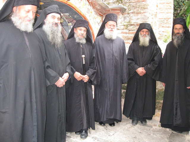 igoumenos doxeiariou