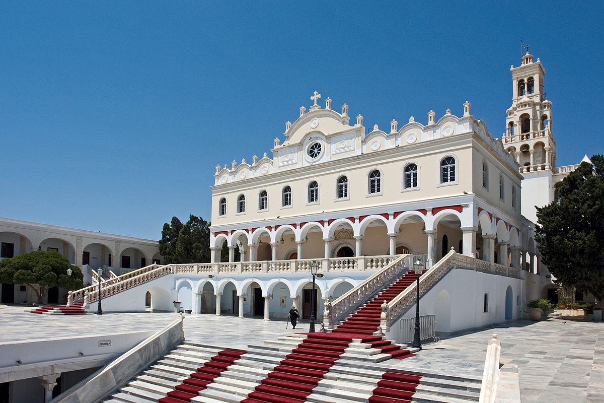 Tinos panagia evangelistria