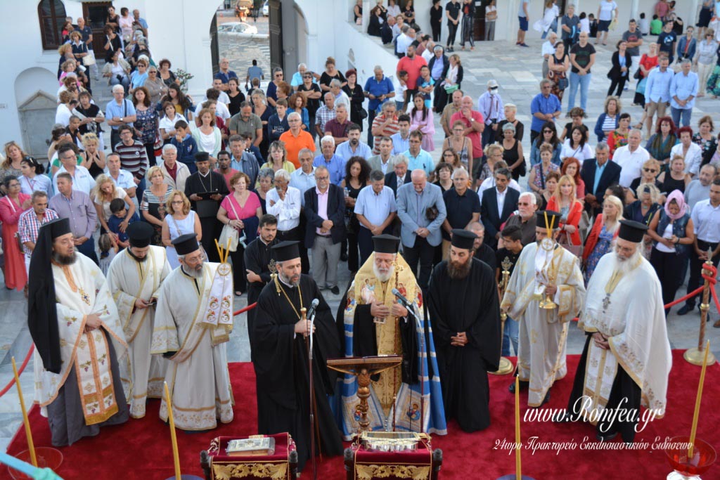 paraklisi tinos 34