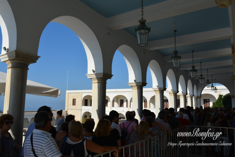 genesion tinos 1
