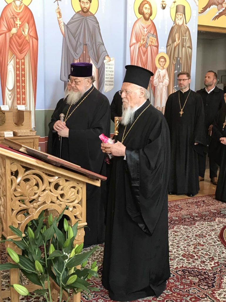 oikoumenikos polonia 1