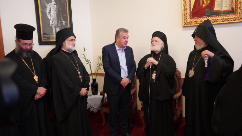 kritis armenios1
