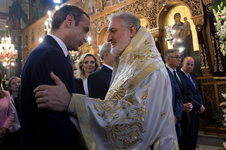 4818144 1 2