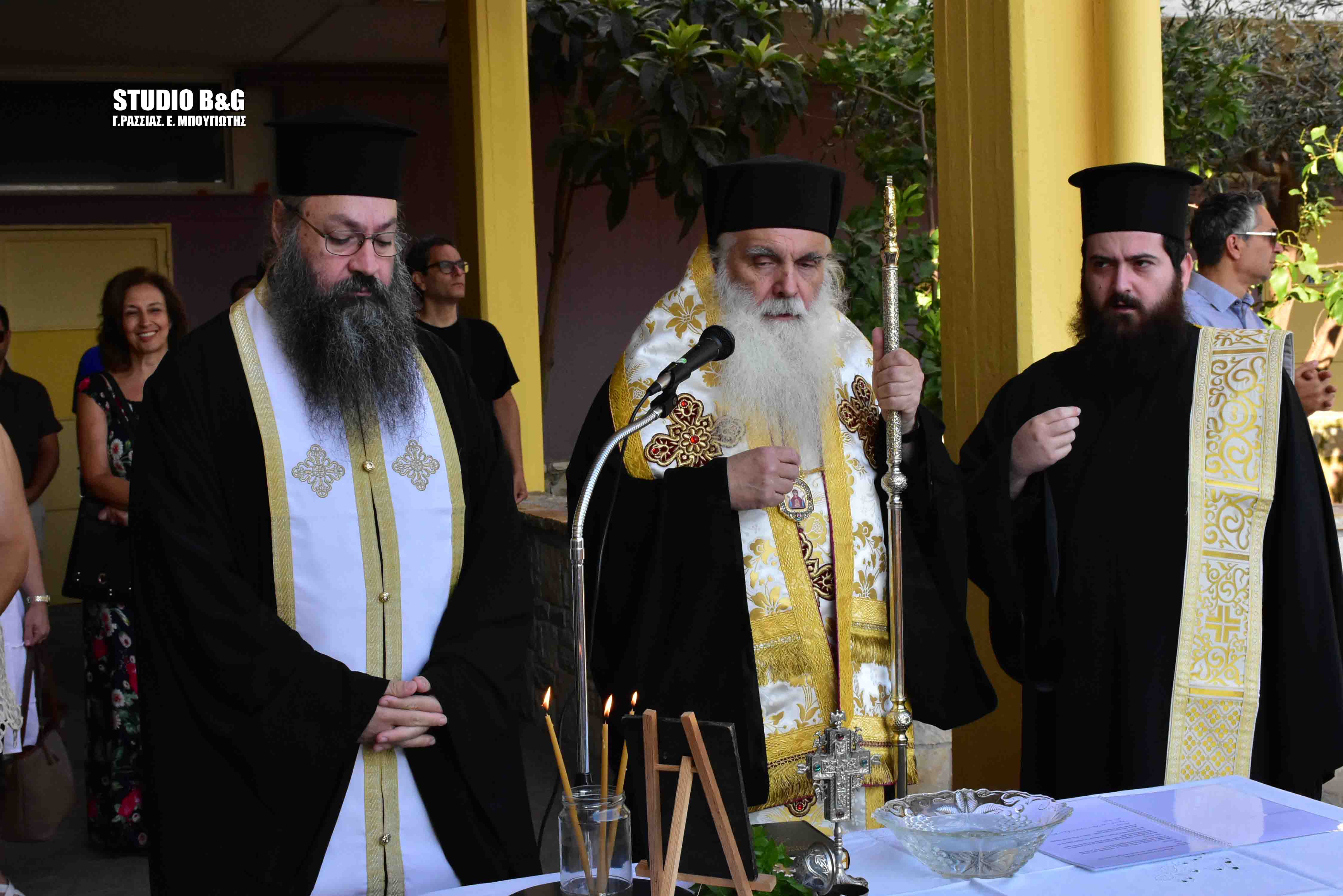agiasmos nektarios5
