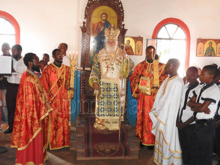 ierapostoli kolouezi 1