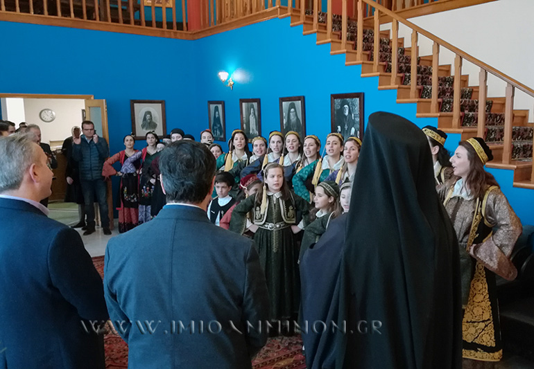 paramoni ioannina 1