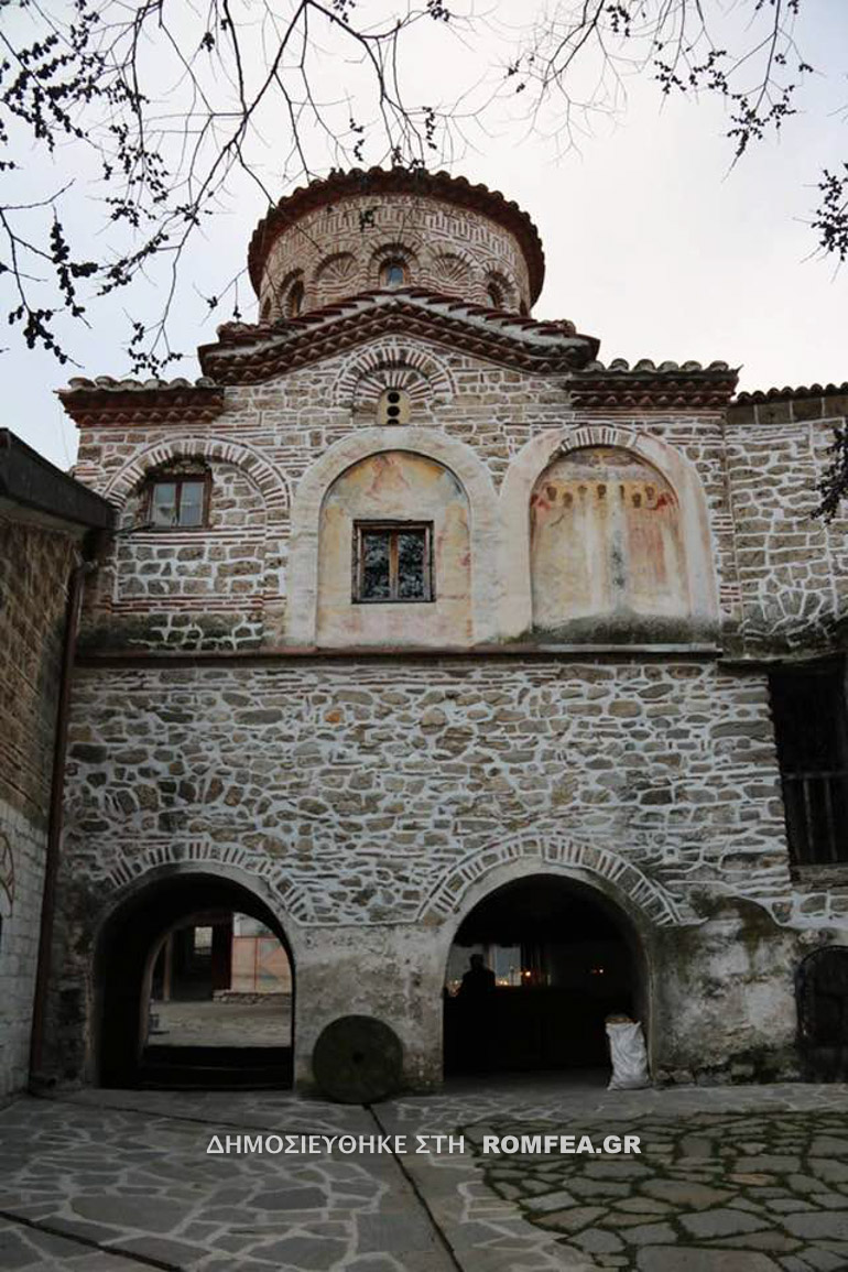 didimoteixou 9