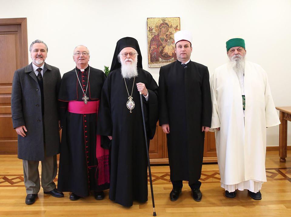 albania diathriskiaka