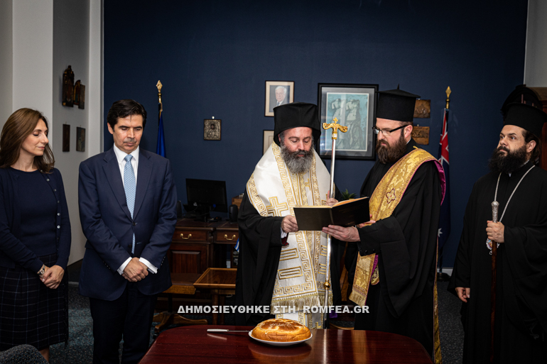 makarios proxenio 7