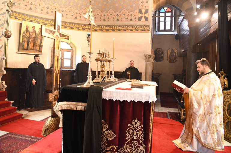 stavroproskinisi fanari 1