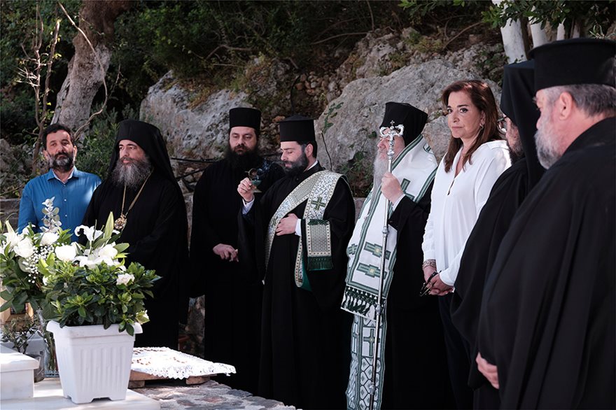 mitsotakis mnimosino3
