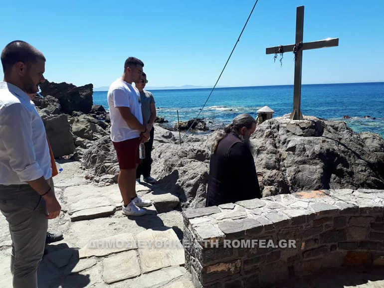 karabi xristou 1