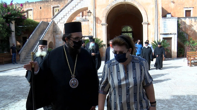 mendoni tzagkarolon