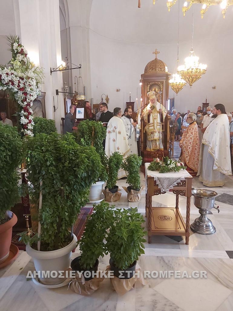 perissa santorinis 1