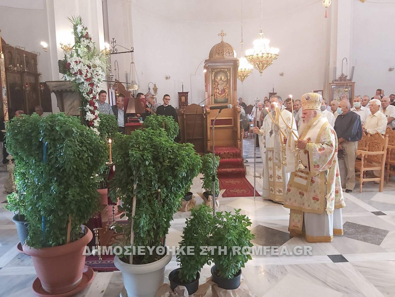 perissa santorinis 14