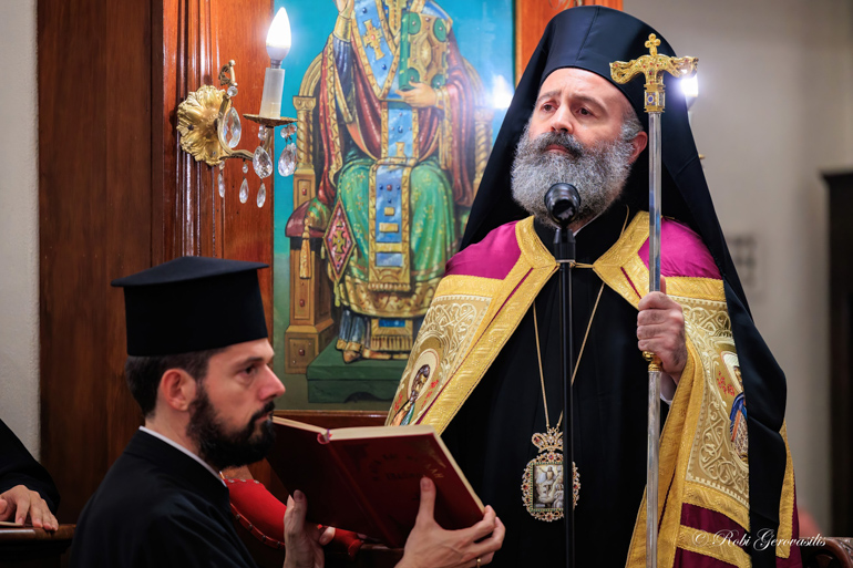 makarios perthi naos 4