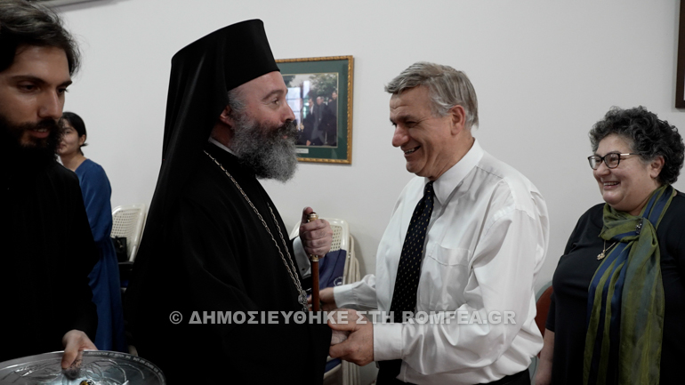 paradosiaka kalanta makarios 1