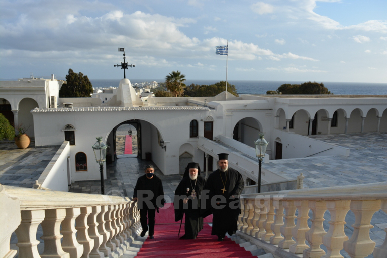 xairetismoi tinos 1